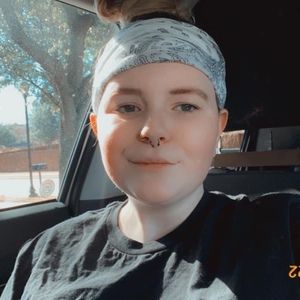 Meet your Posher, Laney